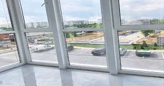 Панорамное остекление балкона Бердск цена от 11 тыс. руб. м/п.